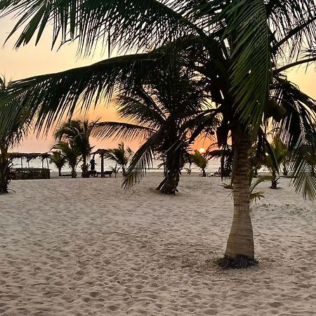 Santana Beachclub Sanyang Екстер'єр фото