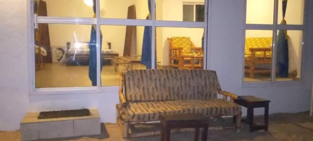 Santana Beachclub Sanyang Екстер'єр фото