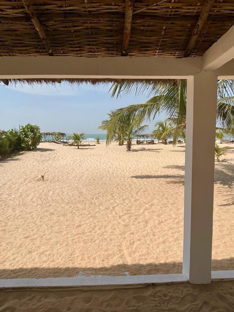 Santana Beachclub Sanyang Екстер'єр фото